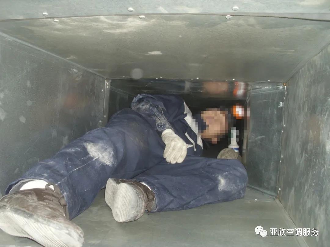 亞欣合作|只花幾百塊,你也可以用上風(fēng)管清洗機(jī)器人(圖2) 亞欣合作|只花幾百塊,你也可以用上風(fēng)管清洗機(jī)器人(圖2)